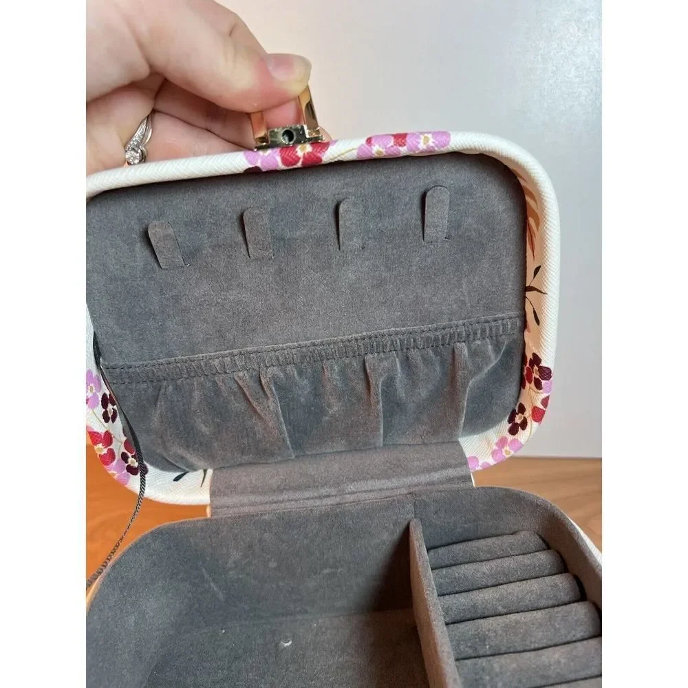 Floral Jewelry Box 6x4x2.5” Unbranded